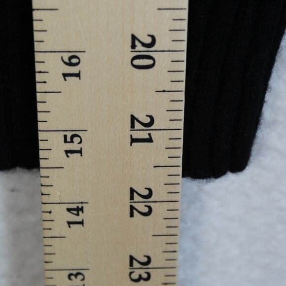 Vineyard Vines Womens Size XXS Black 100% Cashmere Cable Knit Sweater Classic - Picture 5 of 6